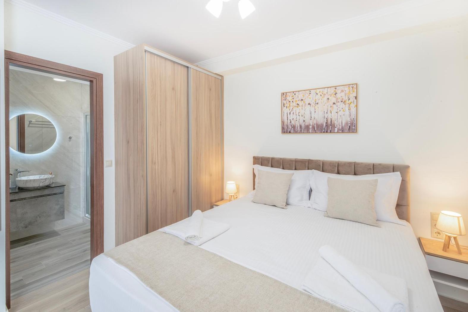 Plaka Apartmán *